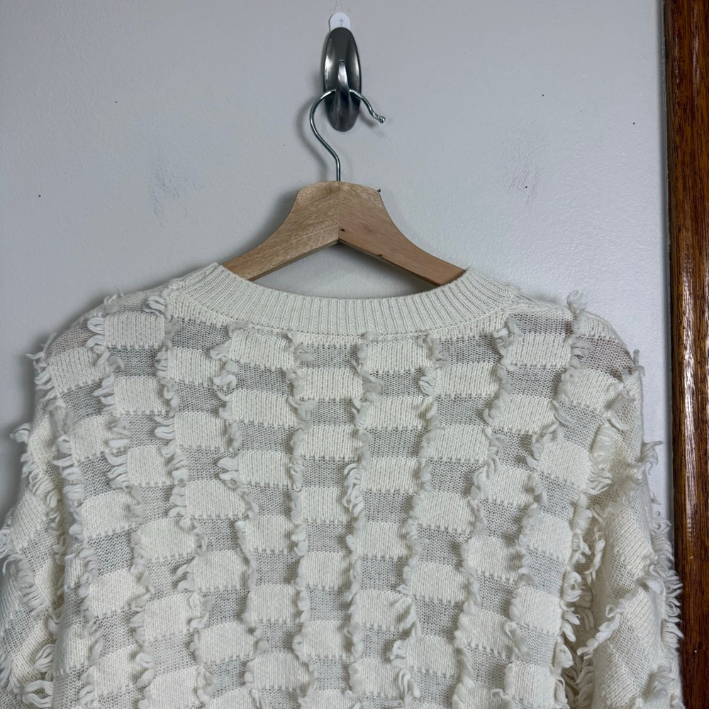 Beige Sweater Women Size Medium Oversized Wool Pullover Longsleeves Fringe Boho - Picture 13 of 16